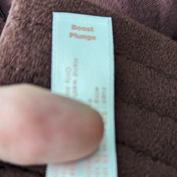 Cacique Boost Plunge Padded Underwire Bra Brown Red Color 44DDD - Picture 4 of 10